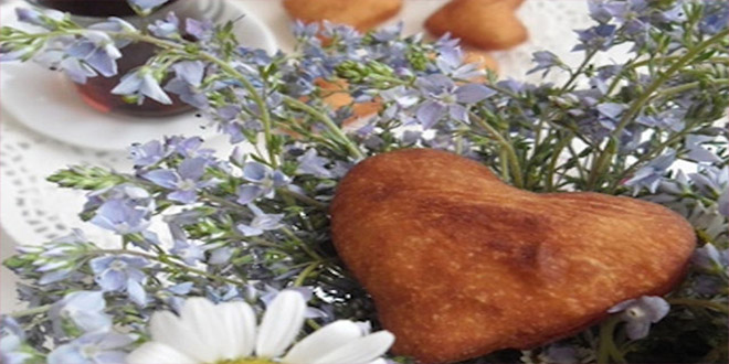 Kalpli Peynirli Puf Böreği Tarifi