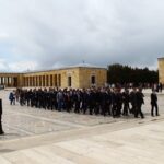 mudad anitkabirde 4 640x480 150x150 - Bu Yıl Tıbbi M&uuml;messiller 14 Nisan'ı Coşkuyla Kutluyor