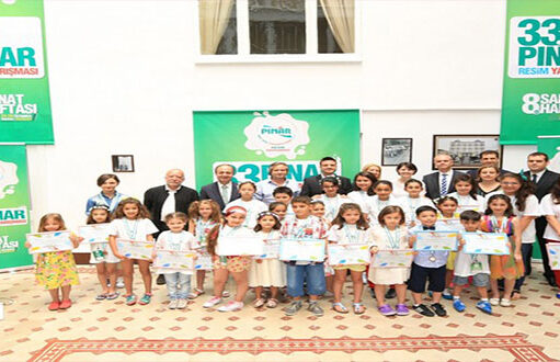 Minik Ressamlar Ödül Mutluluğu Yaşadı