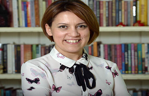 Gülden Üner: “Vitrin Benlik” Bizi Mutsuz Ediyor