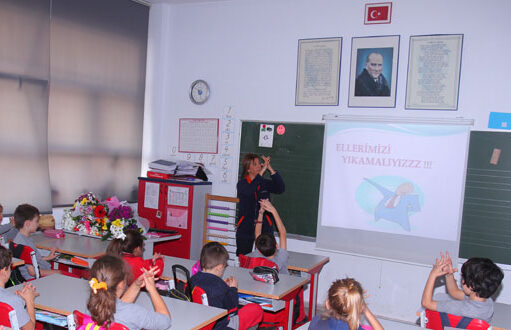 Mini Mini Birlere El Yıkama Teknikleri Anlatıldı