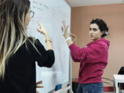 Matematikte Engeller Anlatan Eller İle Kalkıyor