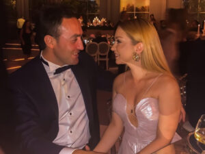 sanatcilardan 14 subat paylasimlari 4 kulecanbazi com 640x480 1 300x225 - Sanat&ccedil;ılardan 14 Şubat Paylaşımları!